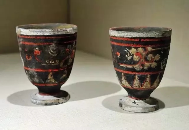 オープニング 大放出セール】 蔵友館蔵品・銅製・寶石嵌・彩繪・描金
